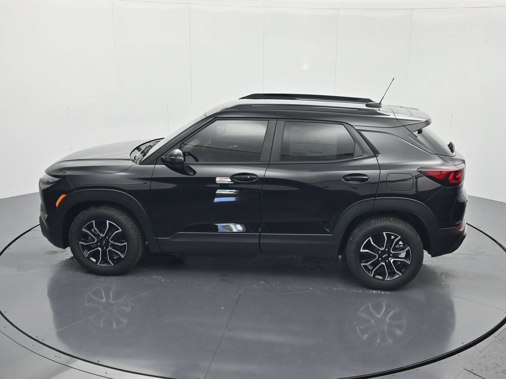 New 2026 Chevrolet TrailBlazer ACTIV w/ Driver Confidence Package FWD image 35