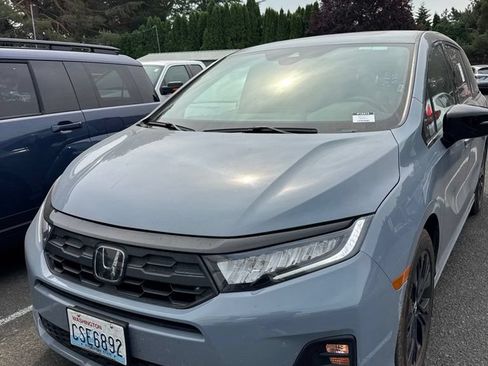 Used 2025 Honda Odyssey Sport-L image 1