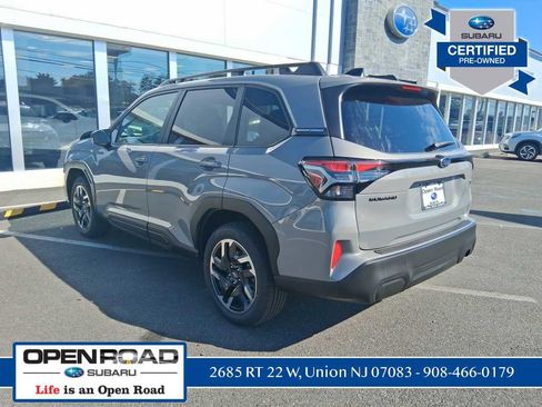 Certified 2025 Subaru Forester Premium image 6