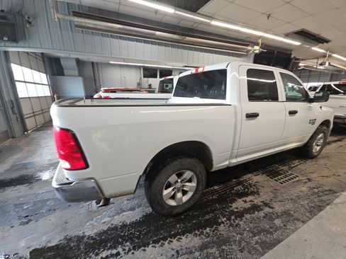 Used 2023 RAM 1500 Classic SLT w/ Electronics Group image 4