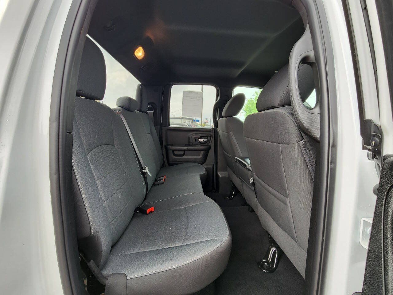 Used 2021 RAM 1500 Warlock AWD/4WD image 14