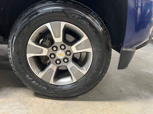 Used 2017 Chevrolet Colorado Z71 RWD image 15