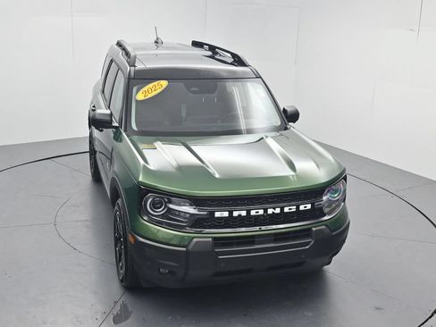 Used 2025 Ford Bronco Sport Outer Banks w/ Outer Banks Tech Package+ AWD/4WD image 49