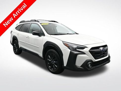 Used 2025 Subaru Outback Onyx Edition XT AWD/4WD image 1