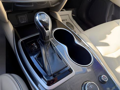 Used 2019 INFINITI QX60 Luxe w/ Essential Package image 49