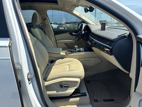 Used 2018 Audi Q7 3.0T Premium Plus AWD/4WD image 30