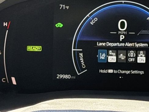 Used 2025 Toyota Camry LE image 15