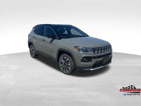 Used 2023 Jeep Compass Limited image 8