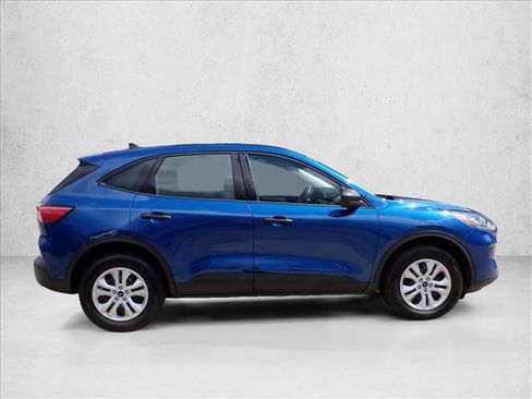 Used 2022 Ford Escape S AWD/4WD image 5