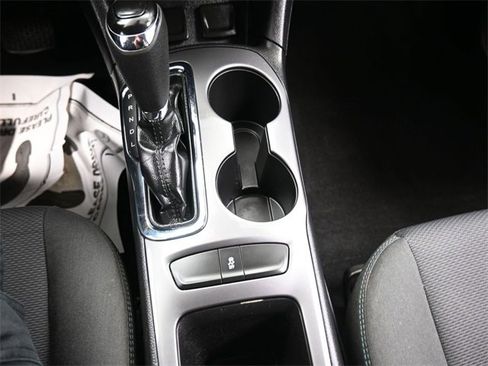 Used 2018 Chevrolet Cruze LT image 4