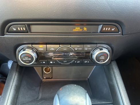 Used 2018 MAZDA CX-5 Touring image 23