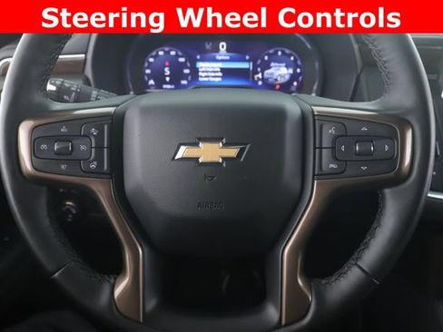 Used 2024 Chevrolet Tahoe High Country AWD/4WD image 25
