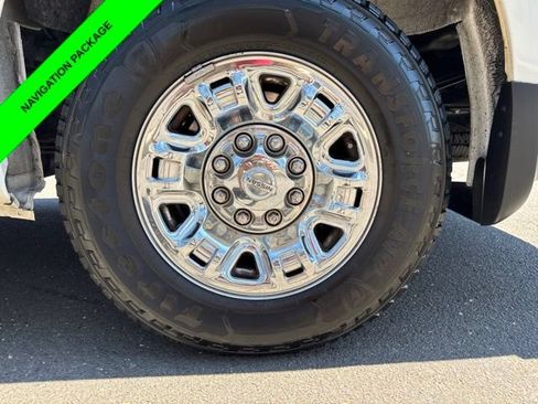 Used 2018 Nissan NV 3500 SV w/ Navigation Package RWD image 45