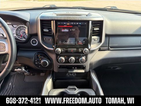 Used 2022 RAM 1500 Big Horn AWD/4WD image 17