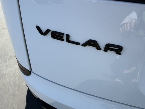 Used 2025 Land Rover Range Rover Velar Dynamic SE AWD/4WD image 6