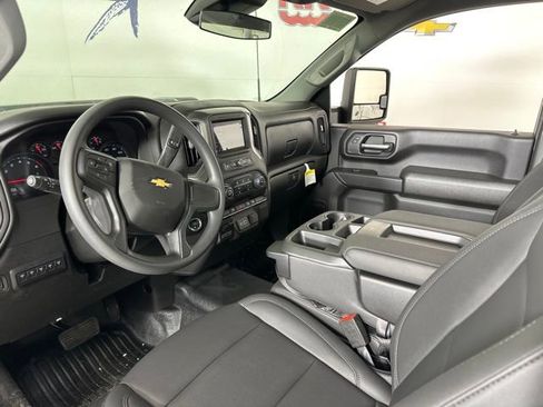 New 2025 Chevrolet Silverado 2500 W/T RWD image 8