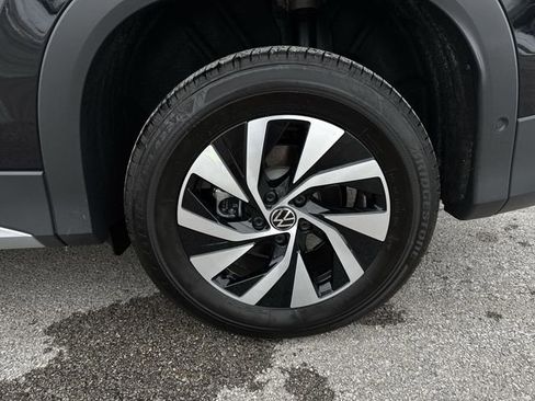 New 2026 Volkswagen Tiguan S AWD/4WD image 32