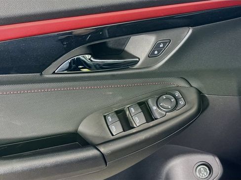 New 2026 Chevrolet TrailBlazer RS w/ Convenience Package FWD image 19