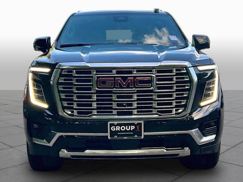 Used 2026 GMC Yukon Denali w/ Denali Reserve Package AWD/4WD image 4