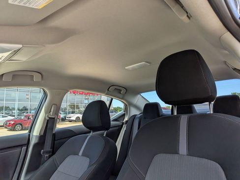 Certified 2023 Nissan Sentra SV FWD image 24