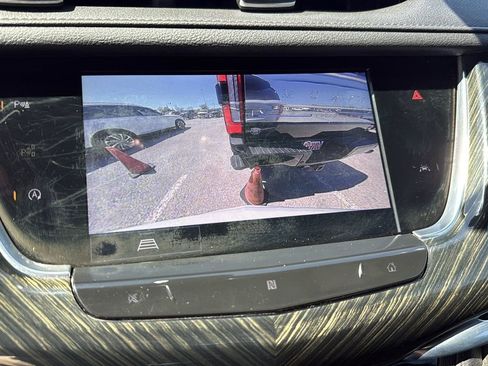 Used 2021 Cadillac XT6 Premium Luxury image 17