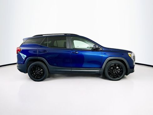 Used 2022 GMC Terrain SLE w/ Driver Convenience Package image 10