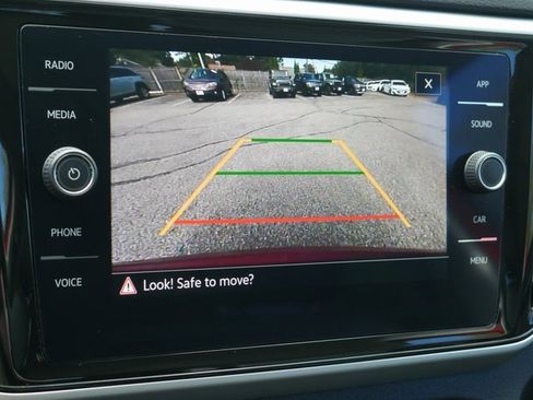 Used 2022 Volkswagen Atlas SE image 18