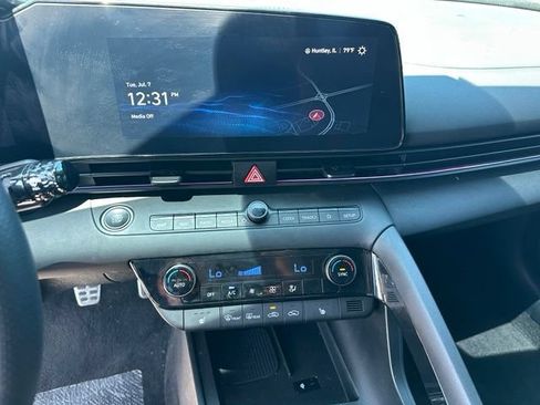 Used 2024 Hyundai Elantra N FWD image 21