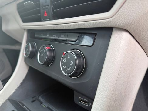 Used 2019 Volkswagen Jetta S w/ Driver Assistance Package image 24