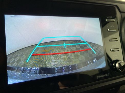 Used 2022 Toyota Tacoma SR image 22