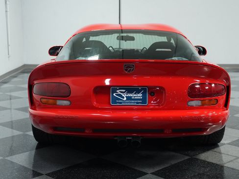 Used 2001 Dodge Viper GTS image 9