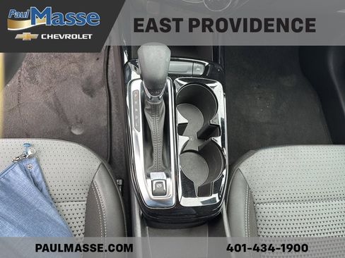 Certified 2024 Chevrolet Trax LT w/ LT Convenience Package image 11