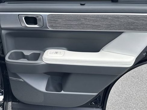 New 2026 Hyundai Santa Fe Limited FWD image 16
