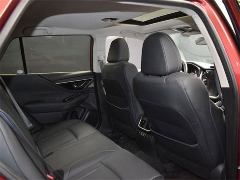 Used 2020 Subaru Outback Limited w/ Popular Package #2 image 11