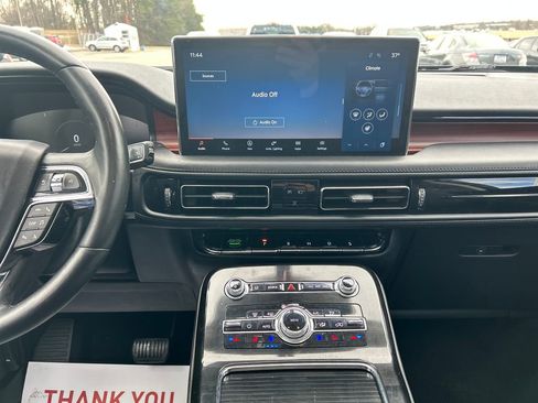 Certified 2023 Lincoln Nautilus Reserve w/ Monochromatic Package image 20