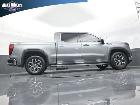 Used 2023 GMC Sierra 1500 SLT w/ SLT Premium Package image 24
