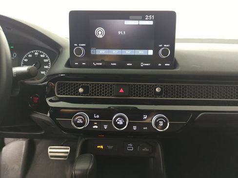 Certified 2024 Honda Civic Sport image 13