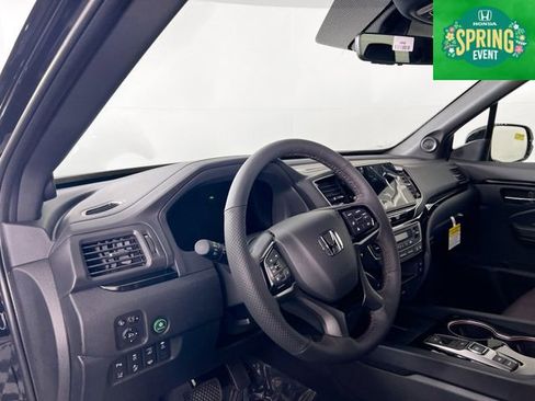 New 2026 Honda Ridgeline Black Edition image 9