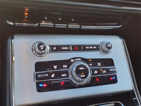 Certified 2022 Lincoln Aviator 2WD w/ Premium Package image 22