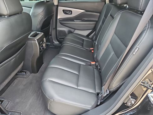 Certified 2022 Nissan Murano SV w/ SV Midnight Edition Package image 19