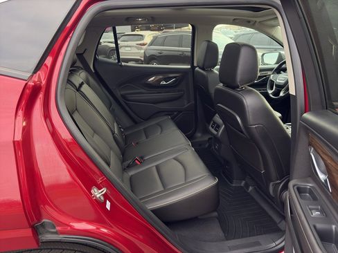 Used 2019 GMC Terrain Denali w/ Advanced Safety Package image 18