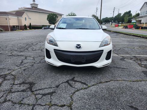 Used 2013 MAZDA MAZDA3 i Touring FWD image 2