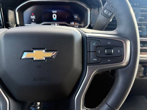 Used 2024 Chevrolet Silverado 1500 LT image 24