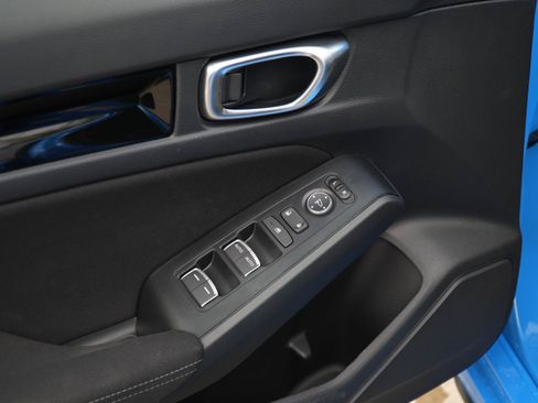 Used 2026 Honda Civic Sport image 5