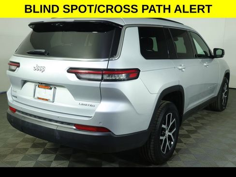 Used 2024 Jeep Grand Cherokee L Limited w/ Luxury Tech Group II image 13