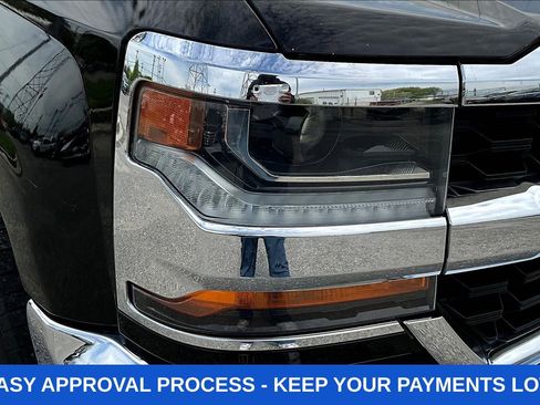 Used 2018 Chevrolet Silverado 1500 LT w/ All Star Edition AWD/4WD image 41