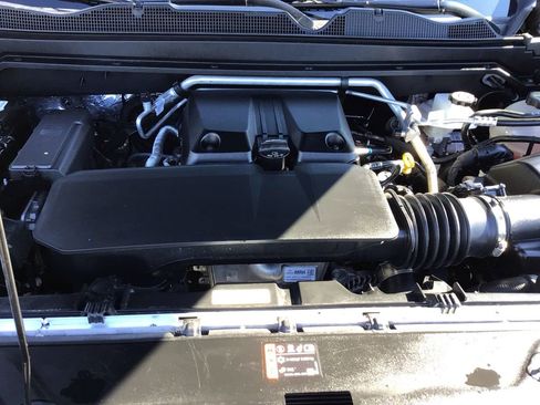 Used 2024 GMC Canyon AT4X image 11