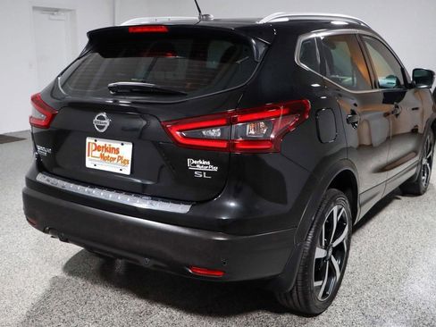 Used 2020 Nissan Rogue Sport SL image 7
