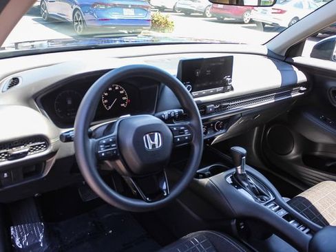 Used 2024 Honda HR-V LX image 23