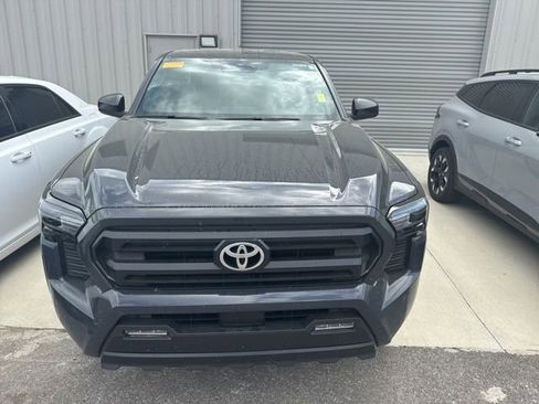 Used 2024 Toyota Tacoma SR image 2